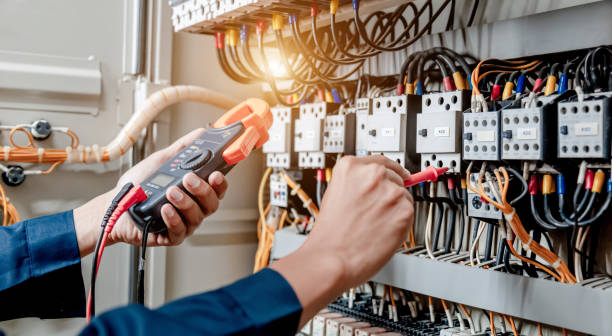 Best Emergency Electrician Near Me  in East Cleveland, OH